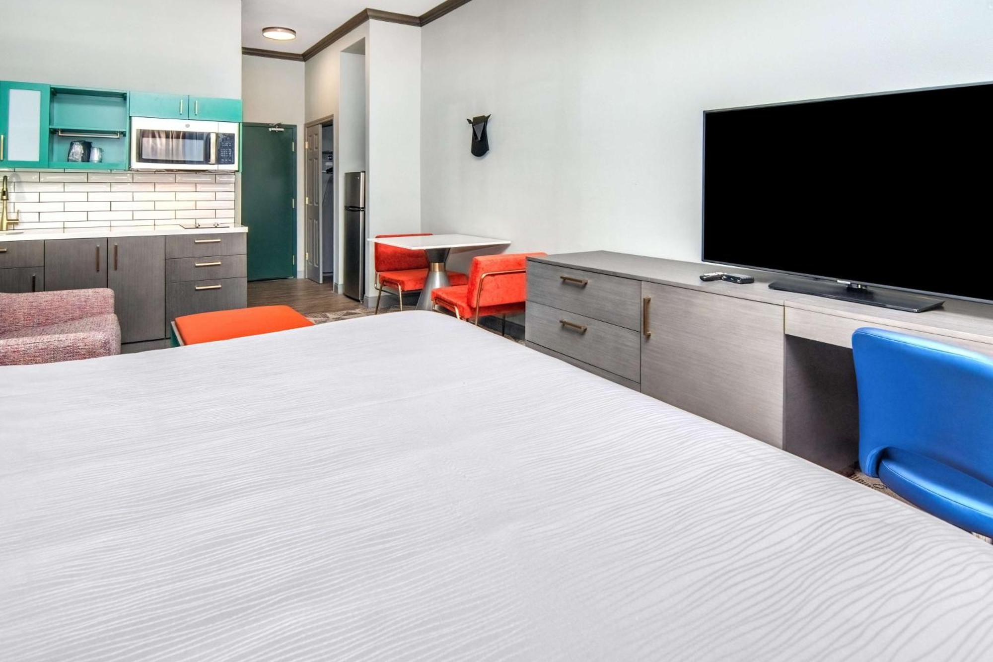 Big Country Hotel & Suites, Surestay Collection By BW 애빌린 외부 사진